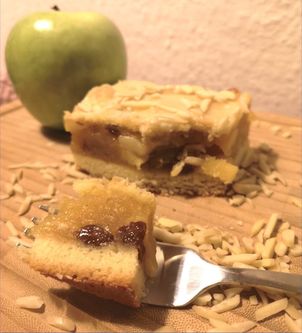 Rezept: Gedeckter Apfelkuchen vom Blech – dasKochguru.de